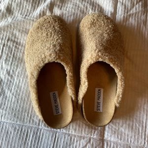 Light Pink Steve Madden Slippers